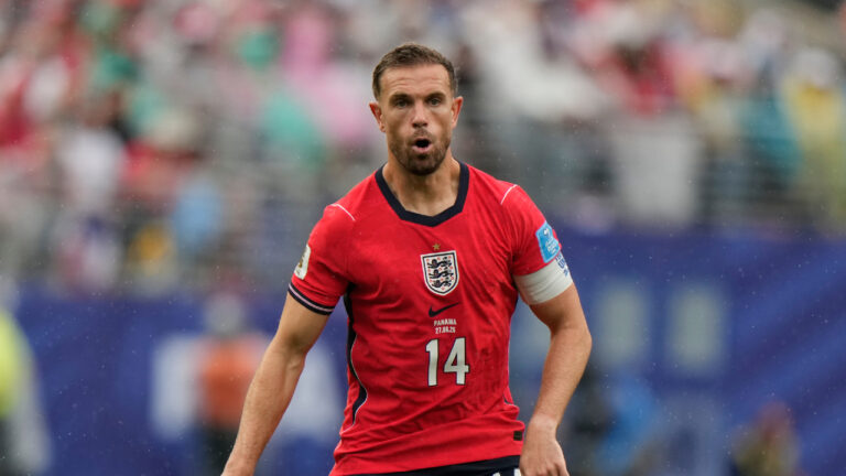 England's Jordan Henderson (14) controls the ball during the World Cup Group L soccer match between Panama and England in East Rutherford, N.J., near New York, Saturday, June 27, 2026. (Steve Luciano/AP)