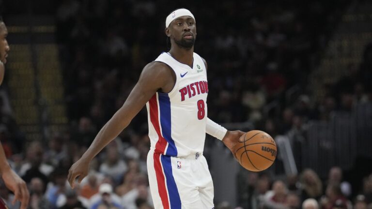 Detroit Pistons' Caris LeVert (8) in the first half of Game 4 of a second-round NBA basketball playoff series against the Cleveland Cavaliers Monday, May 11, 2026, in Cleveland. (Sue Ogrocki/AP Photo)