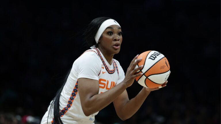Connecticut Sun forward Aneesah Morrow (24) dribbles during a WNBA basketball game against the New York Liberty in New York on Friday, May 8, 2026. (Adam Hunger/AP)