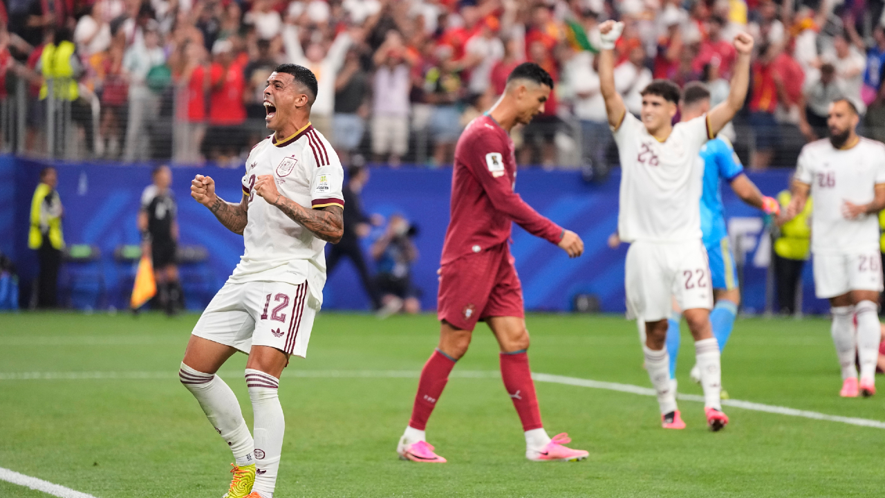 Spain knocks off Portugal with late winner, advances to World Cup quarterfinals