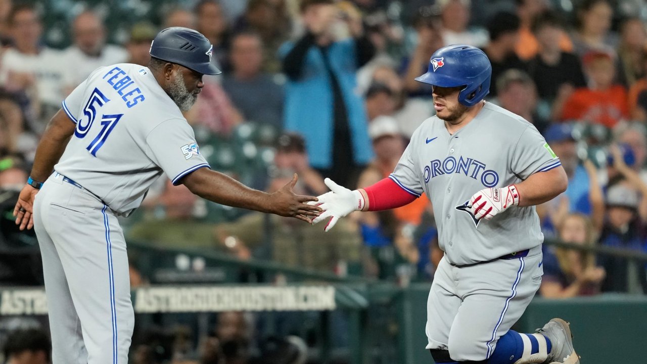 Kirk connects on hanging sweeper for solo shot to open scoring vs. Astros