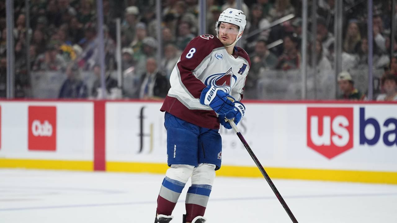 Cale Makar skriver rekordkontrakt med Colorado – 20,4 miljoner dollar per år