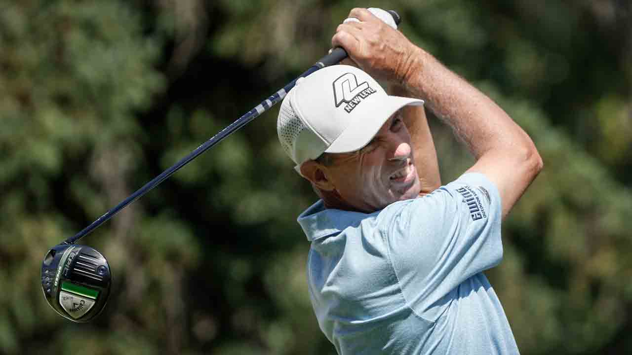 Steven Alker wins Rogers Charity Classic in a playoff