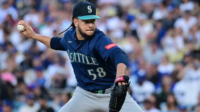 Seattle Mariners starting pitcher Luis Castillo (58) throws a pitch against the Los Angeles Dodgers during the first inning of a baseball game Tuesday, July 28 2026, in Los Angeles. (Wally Skalij/AP)
