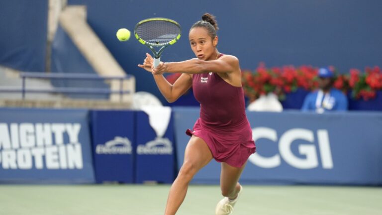 Canada's Leylah Fernandez hits a return to Mexico's Renata Zarazua during National Bank Open tennis action in Toronto on Wednesday, August 5, 2026. (Chris Young/CP)