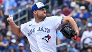 Toronto Blue Jays pitcher Max Scherzer (31) throws to a Seattle Mariners batter during first inning MLB baseball action in Toronto, on Sunday, Aug. 30, 2026. (Jon Blacker/CP)