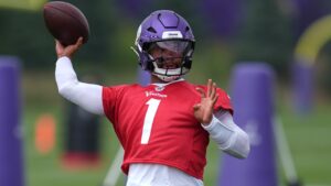 Minnesota Vikings quarterback Kyler Murray (1) takes part in drills during the team's NFL football training camp Wednesday, July 29, 2026, in Eagan, Minn. (AP Photo/Abbie Parr)