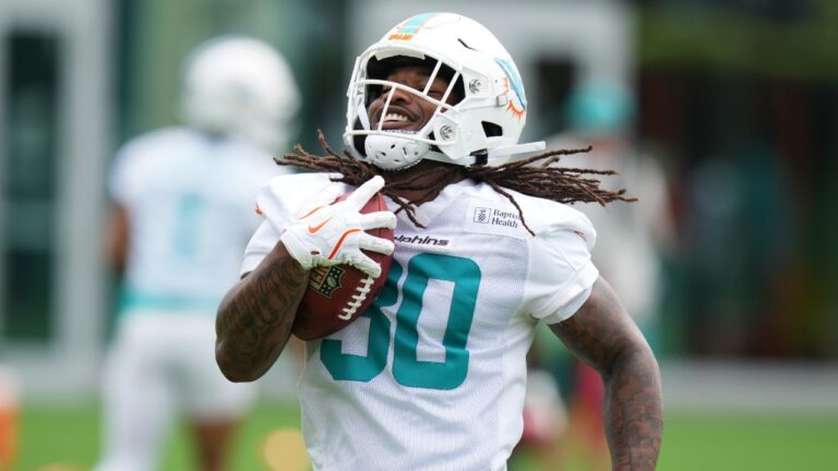 Miami Dolphins running back Anthony Hankerson runs drills during an NFL football practice, Tuesday, June 9, 2026, in Miami Gardens, Fla. (Lynne Sladky/AP)