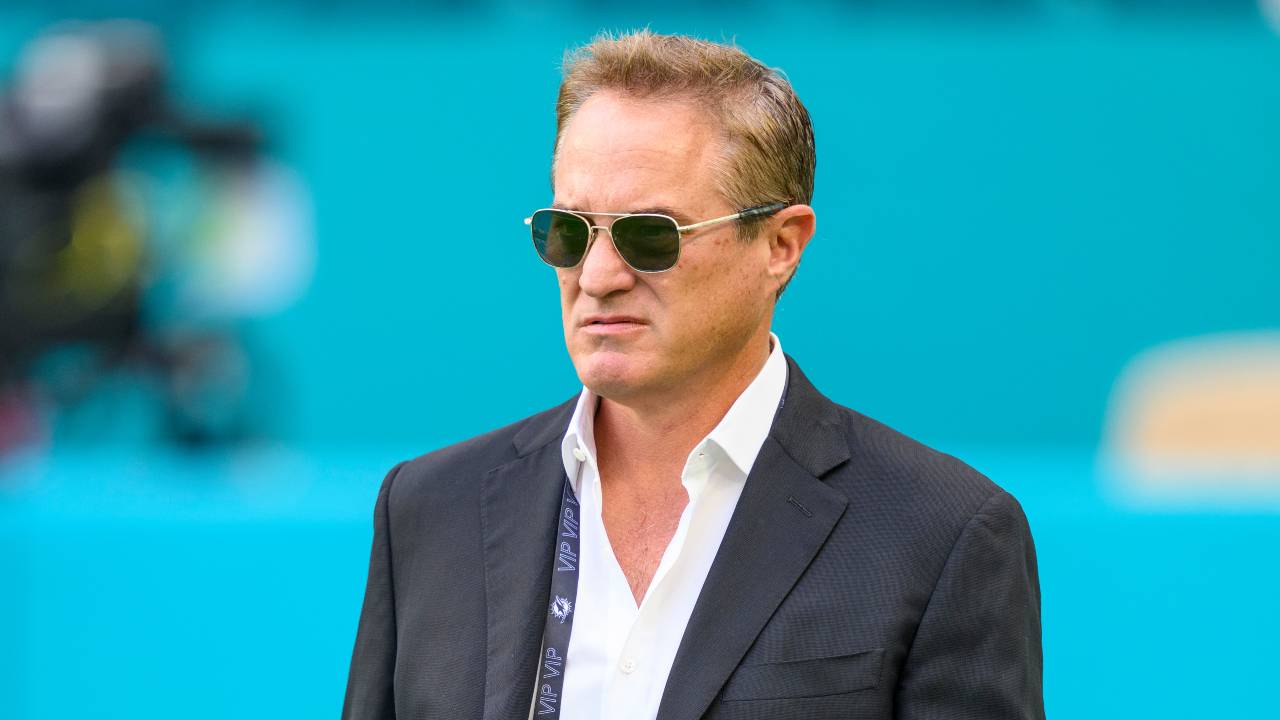 Tom Garfinkel Resigns as President and CEO of Miami Dolphins