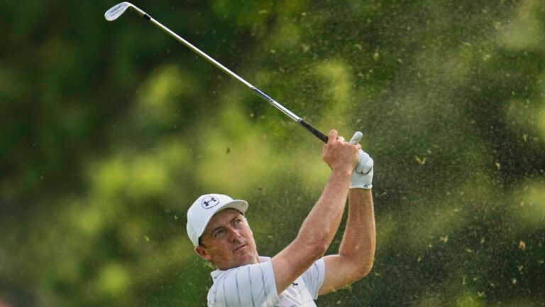 Jordan Spieth hits on the on the first hole during the first round of the St. Jude Championship golf tournament Thursday, Aug. 13, 2026, in Memphis, Tenn. (AP Photo/George Walker IV)
