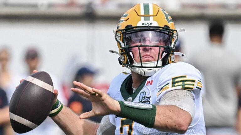 Edmonton Elks quarterback Cody Fajardo during CFL action against the Montreal Alouettes in Montreal, on Saturday, Aug. 8, 2026. (Graham Hughes/CP)