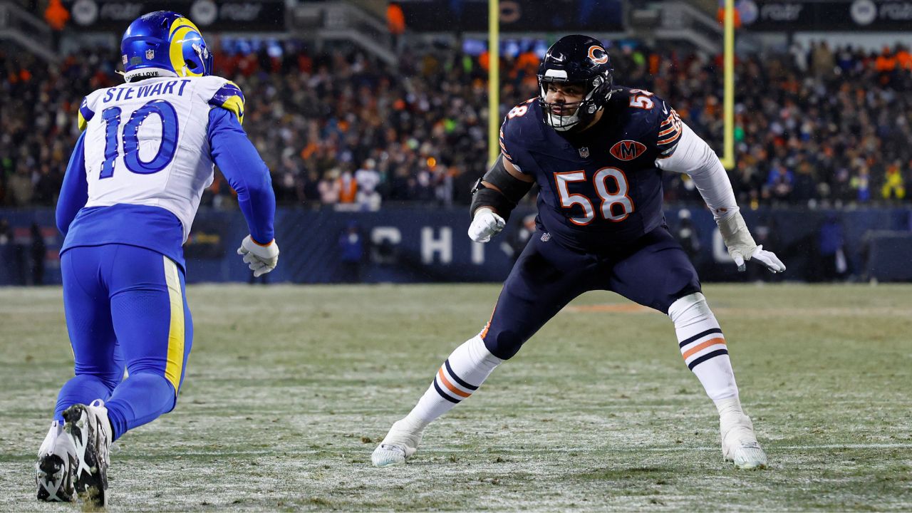 Chicago Bears Secure Darnell Wright with Record Extension