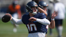 Bo Nix takes hits in fiery Broncos practice as he nears return to game action