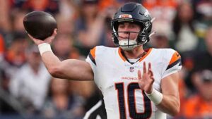 Denver Broncos quarterback Bo Nix (10) throws against the Green Bay Packers during the first half of an NFL preseason football game Friday, Aug. 21, 2026, in Denver. (David Zalubowski/AP)