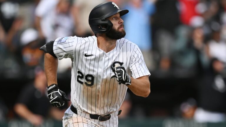 Chicago White Sox's Tristan Peters watches his walkoff solo home run against the New York Mets during the ninth inning of a baseball game in Chicago, Sunday, Aug. 23, 2026. (Paul Beaty/AP Photo)