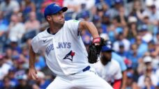Blue Jays chase key sweep vs. Mariners as wild-card race tightens up