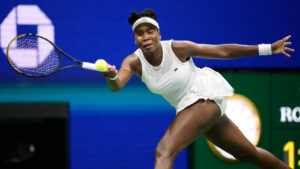 Venus Williams, of the United States, plays a forehand return to to compatriot Sofia Kenin, of the United States during their first round match at the U.S. Open tennis championships, Monday, Aug. 31, 2026, in New York. (Frank Franklin II/AP)