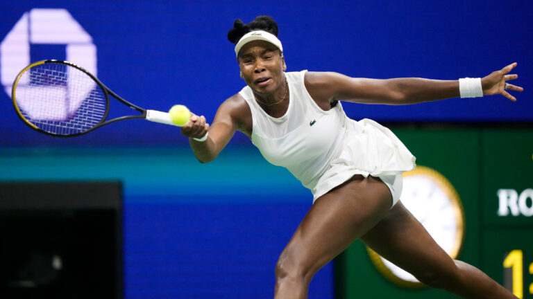 Venus Williams, of the United States, plays a forehand return to to compatriot Sofia Kenin, of the United States during their first round match at the U.S. Open tennis championships, Monday, Aug. 31, 2026, in New York. (Frank Franklin II/AP)