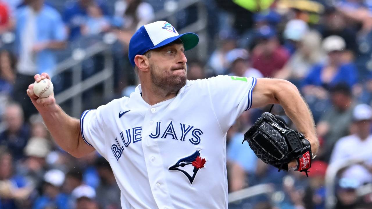 How Scherzer’s change in approach has helped Blue Jays during playoff push
