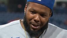 Guerrero Jr. breaks down how he hit three-run shot in huge game vs. Guardians