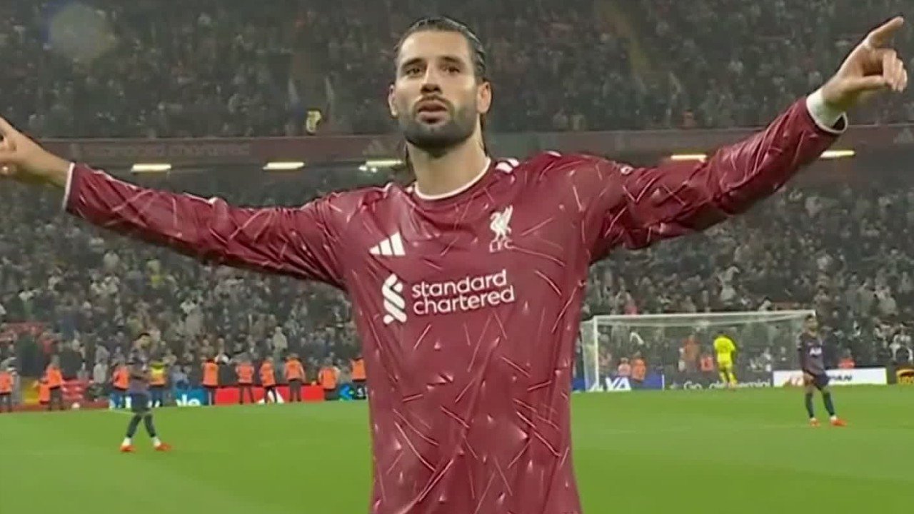 Power And Finesse Are On Full Display At Carabao Cup
