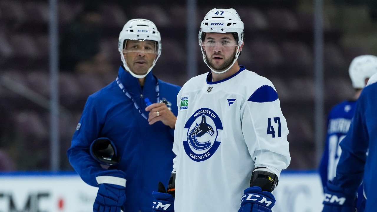 Vancouver Canucks öppnar träningsläger med fokus på rätt miljö