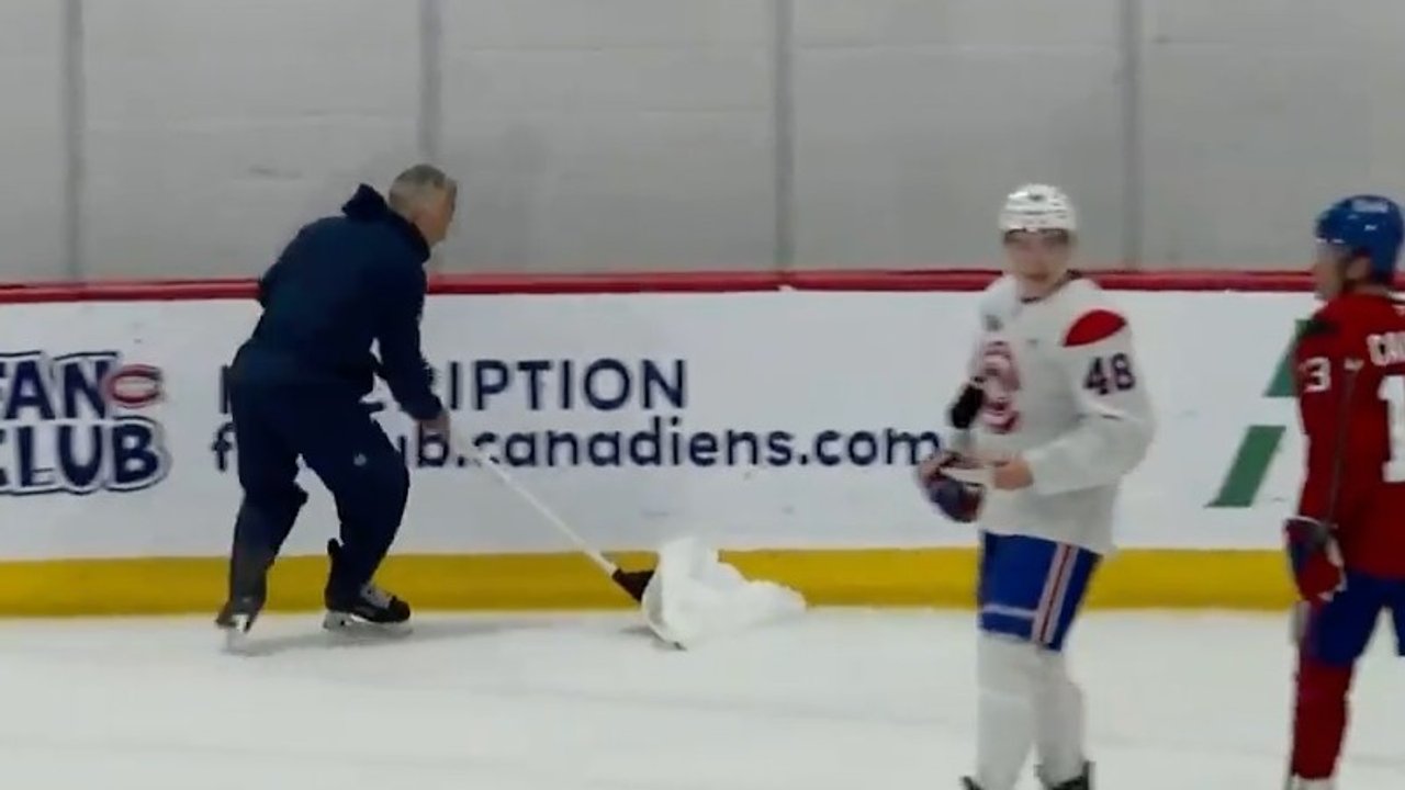Martin St. Louis kavlar upp ärmarna på Canadiens träning
