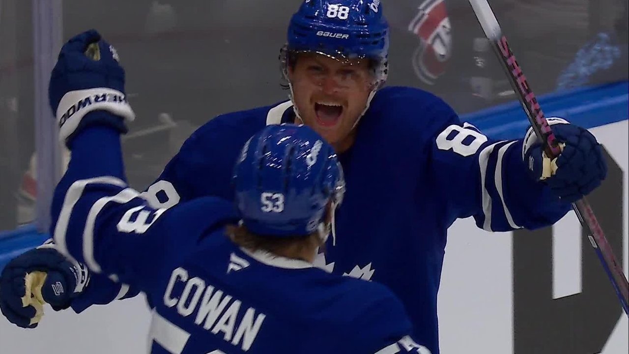 Nylander och Cowan i snygg kombination – tic-tac-toe-mål för Maple Leafs