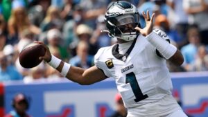 Philadelphia Eagles quarterback Jalen Hurts throws a pass during the first half of an NFL game against the Tennessee Titans, Sunday, Sept. 20, 2026, in Nashville, Tenn.(AP/John Amis)