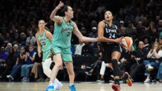 Stewart’s 34 points lead Liberty over Lynx in Game 1