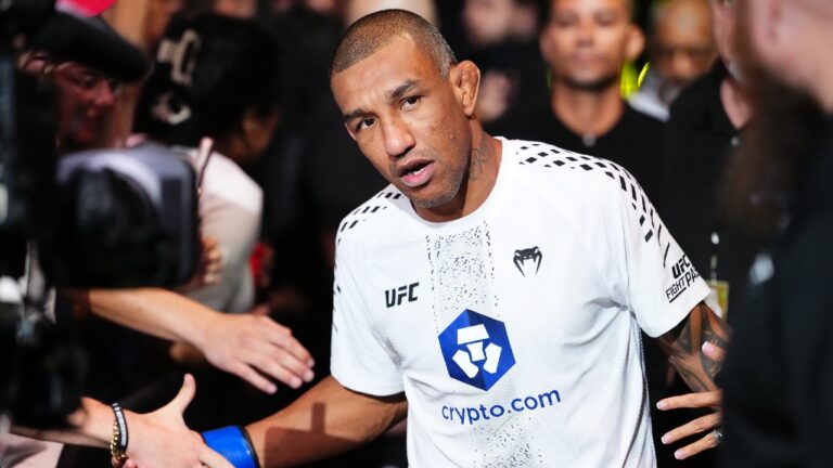LAS VEGAS, NEVADA - SEPTEMBER 26: Raoni Barcelos of Brazil prepares to face Raul Rosas Jr. in a bantamweight fight during the UFC Fight Night event at Meta APEX on September 26, 2026 in Las Vegas, Nevada. (Jeff Bottari/Zuffa LLC)