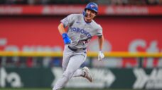 Blue Jays outfielder Brett Bateman injured on sliding catch