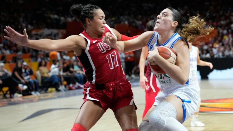 Napheesa Collier, of the United States, guards Italy's Lorela Cubaj during the Women's Basketball World Cup match between the United States and Italy in Berlin, Sunday, Sept. 6, 2026. (AP Photo/Ebrahim Noroozi)