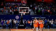Sun say ’emotional’ farewell as franchise plays final game in Connecticut