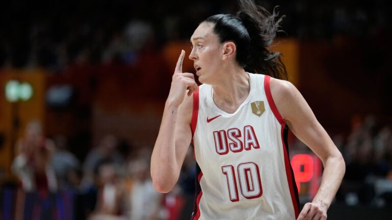 Breanna Stewart, of the United States, reacts during the Women's Basketball World Cup match between the United States and Czechia in Berlin, Monday, Sept. 7, 2026. (Ebrahim Noroozi/AP)