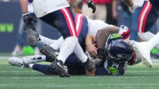 Seahawks QB Sam Darnold exits early vs. Patriots with hip injury
