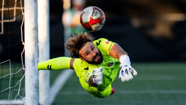 FC Supra goalkeeper Joakim Milli (32) makes a save on Forge FC during the first half of a Canadian Championship semifinal soccer match, in Laval, Que., on Tuesday, Sept. 1, 2026. (Christopher Katsarov/THE CANADIAN PRESS)
