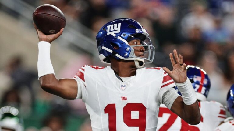 New York Giants quarterback Jameis Winston (19) throws during the first half of a preseason NFL football game against the New York Jets, Friday, Aug. 28, 2026, in East Rutherford, N.J. (Adam Hunger/AP)