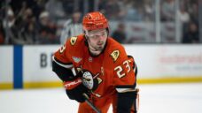 Blues’ Mason McTavish carrying chip after trade from Ducks