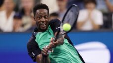 Gael Monfils wins on 40th birthday at US Open