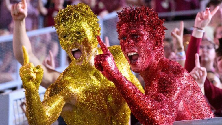 Florida State students react during a stadium-wide power outage before an NCAA college football game against SMU, Monday, Sept. 7, 2026, in Tallahassee, Fla. (Noah Lantor/AP)