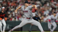 Report: Sonny Gray plans to pitch in 2027, open to Red Sox reunion