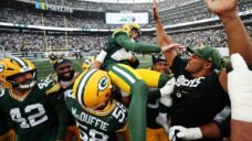 Jets collapse late in stunning OT loss to Packers