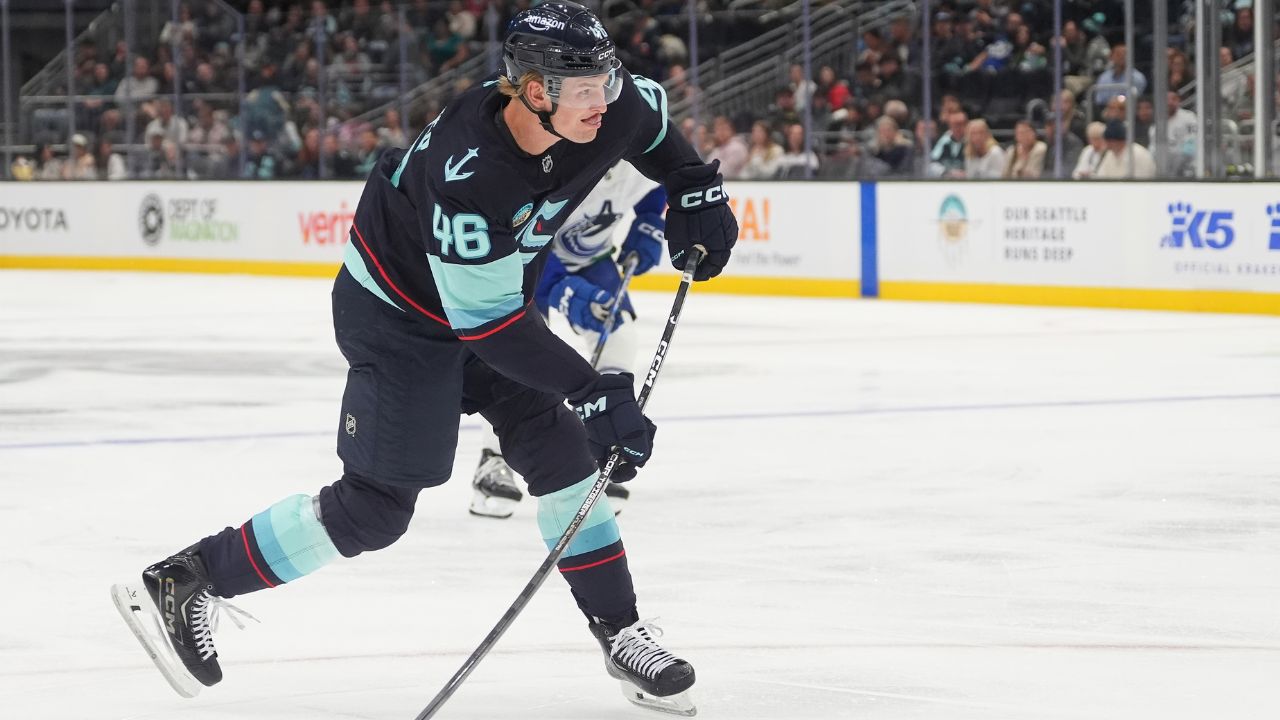 Krakens Ville Ottavainen bötfälld efter slagsmål med Flames Brennan Othmann