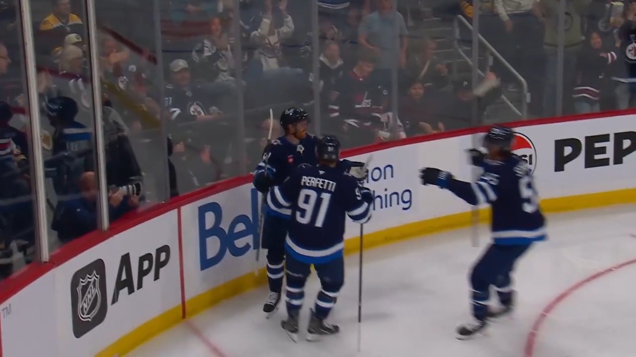 Kyle Connor sköt sitt första mål för säsongen i powerplay mot Bruins
