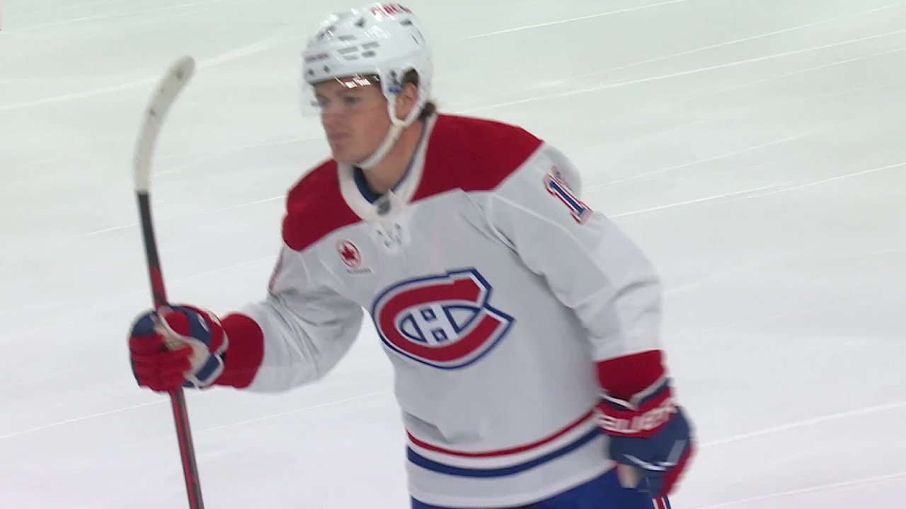 Cole Caufield öppnade målskyttet för säsongen mot Penguins