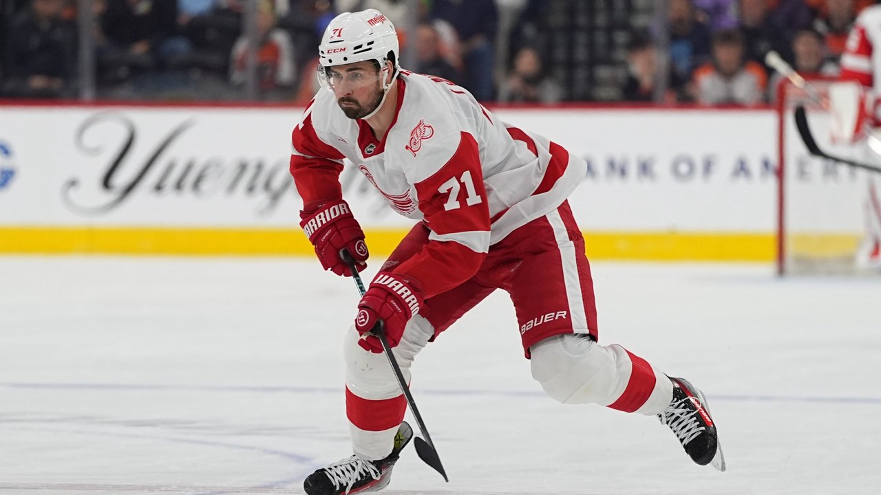 Why Larkin’s decision to re-join Red Wings caught NHL world off guard