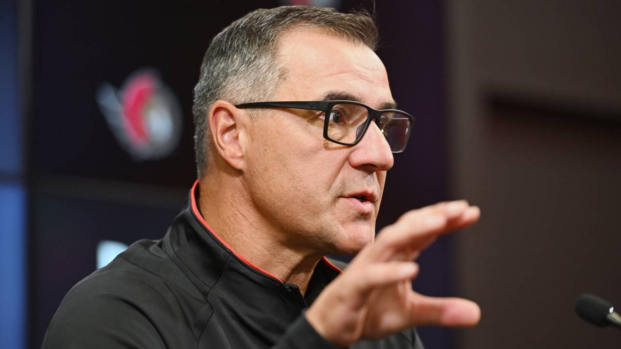‘He runs towards the coaching’: Staios talks Green’s impact on Senators