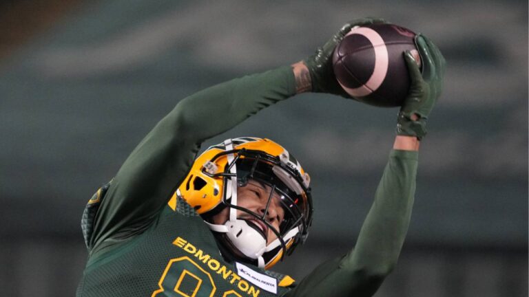 Edmonton Elks' Zach Mathis makes a touchdown catch against the Toronto Argonauts during second half CFL football action in Edmonton, on Friday, October 25, 2024. THE CANADIAN PRESS/Larry Wong