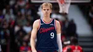 LA Clippers' Gradey Dick (9) walks up the court during the second half of a preseason NBA basketball game against the Toronto Raptors in Vancouver, on Saturday, Oct. 10, 2026. (Ethan Cairns/CP)